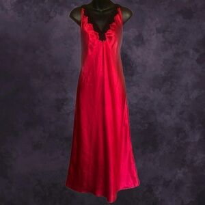 Vintage Jessica Vampire Slip